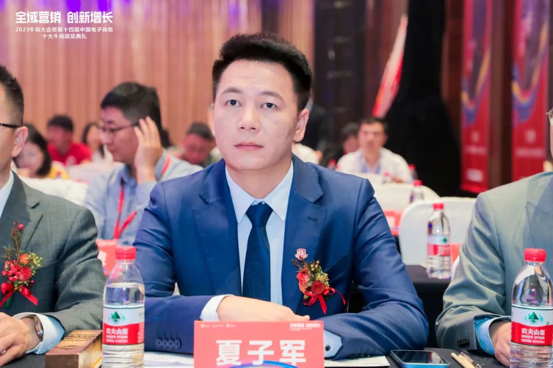 全域營銷九個月，訂單實現0到 1700 萬突破！看中叉物流科技是如何做到！